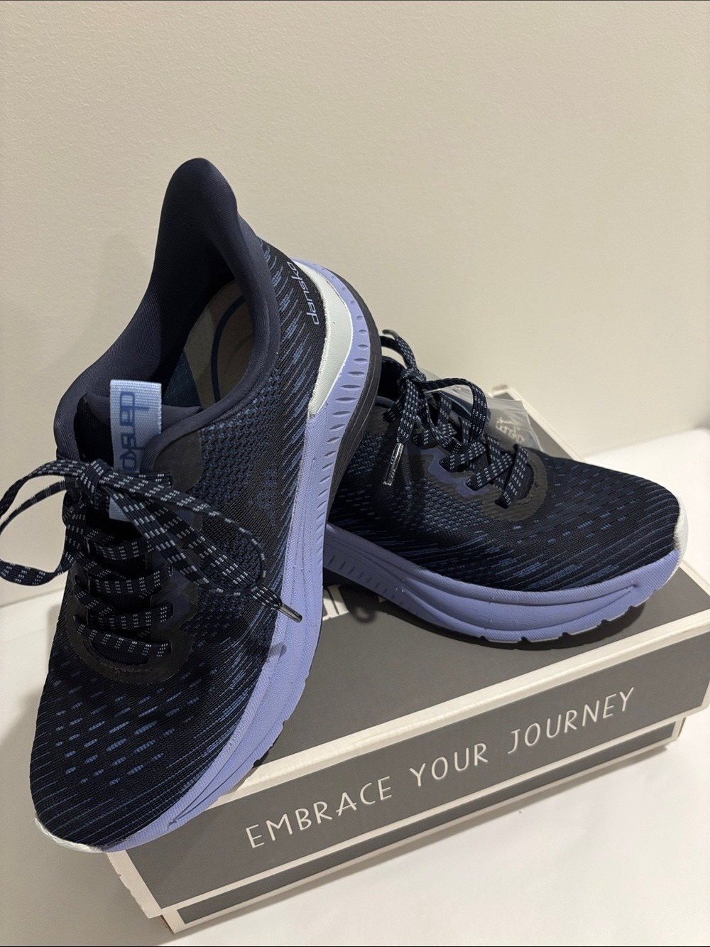 Dansko Women's Peony Mesh Sneakers navy blue size EU36- US5.5/6 BRAND NEW IN BOX